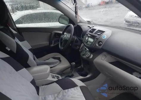 2011 Toyota Rav4 z USA, uszkodzony, nr VIN 2T3BF4DV6BW089902